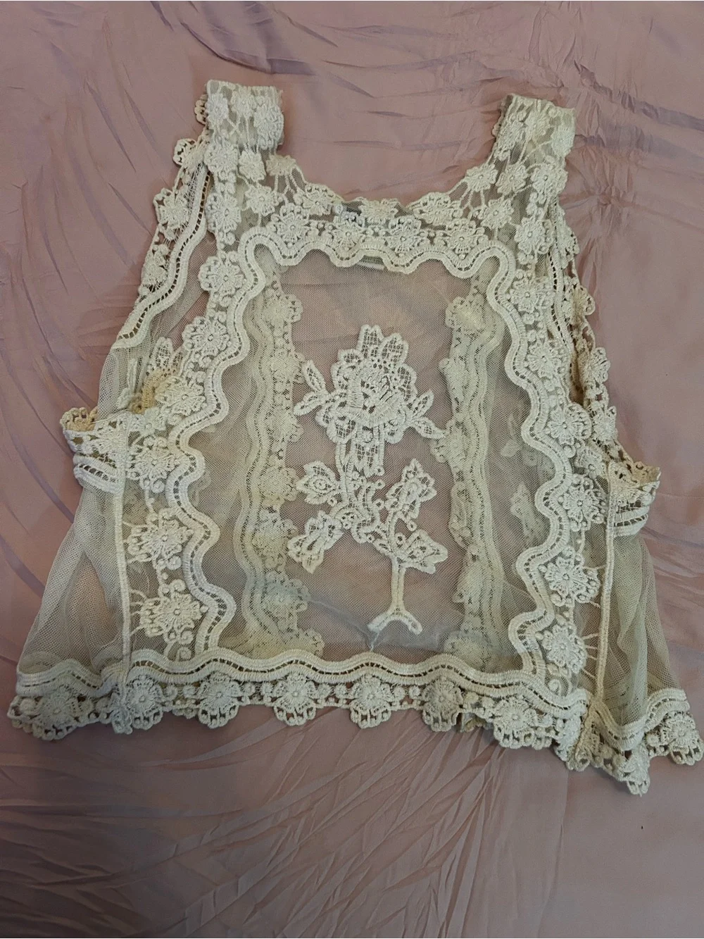 Pinky Cream Crochet Lace Overlay Vest. Size L - Picture 5 of 6